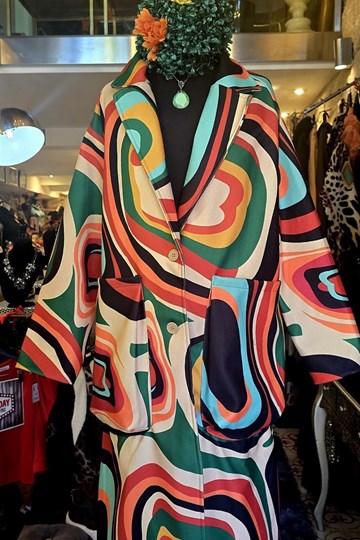 Abrigo psicodelico de paño multicolor. - Imagen 1