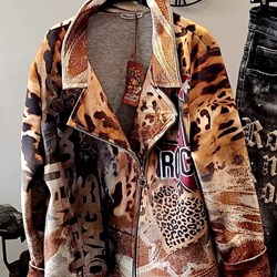 Chaqueta de neopreno rock animal print. - Imagen 1