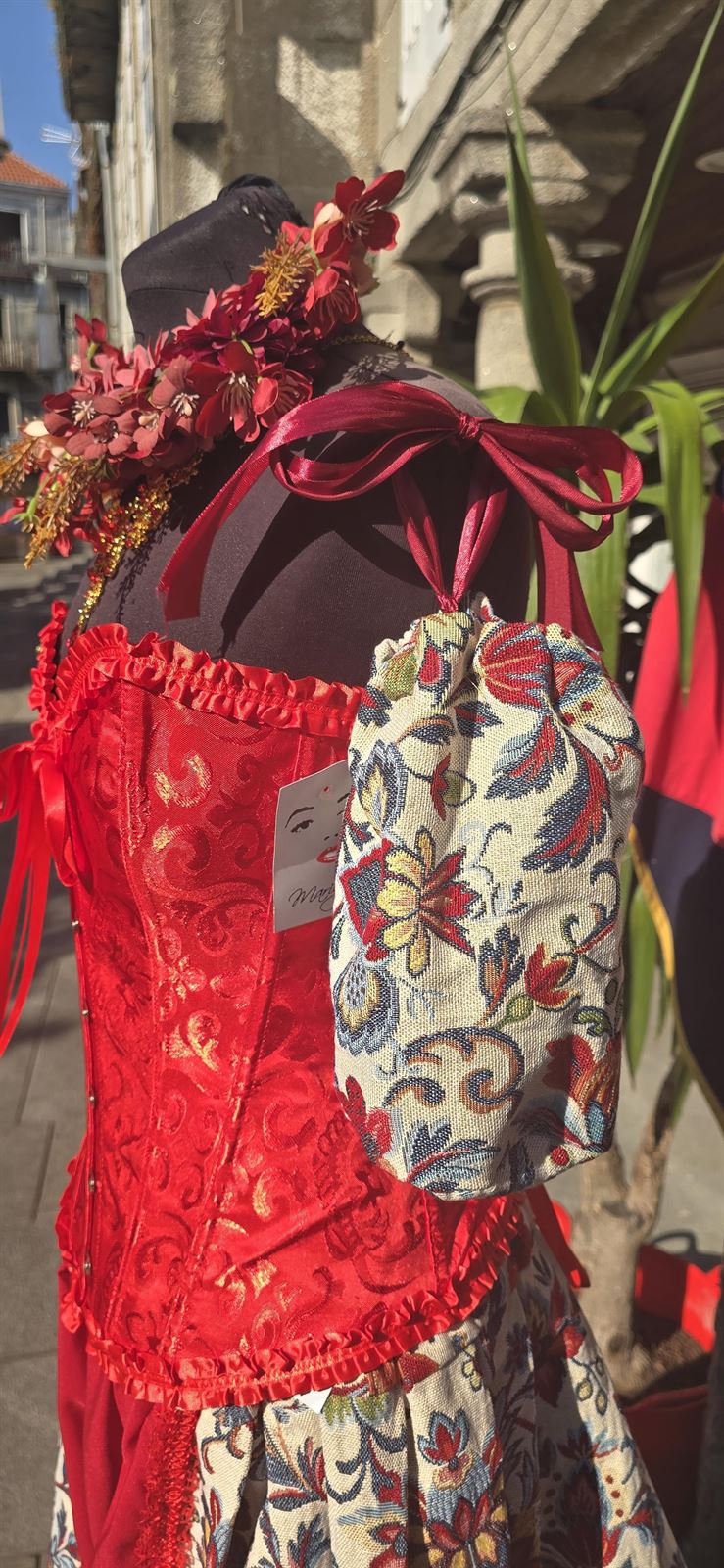 Traje Medieval de Princesa. - Imagen 2