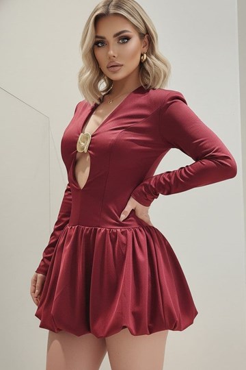 Vestido corto de vuelo. - Imagen 2