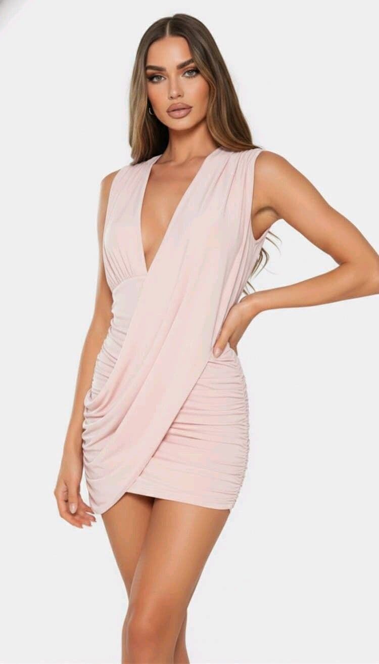 Vestido Corto drapeado con caída. - Imagen 3